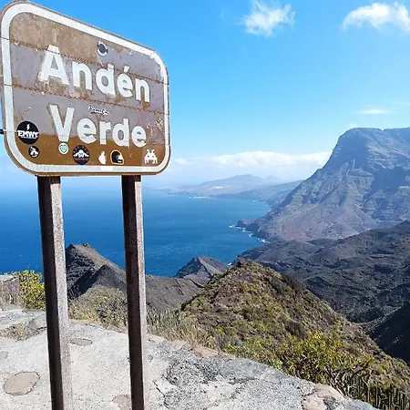Oda ve Kahvaltı And El Charco Azul El Risco