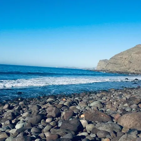 And El Charco Azul Bed & Breakfast *