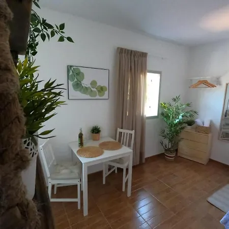 And El Charco Azul Bed & Breakfast El Risco