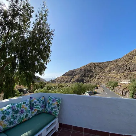 B&b&apartments El Charco Azul Bed and breakfast