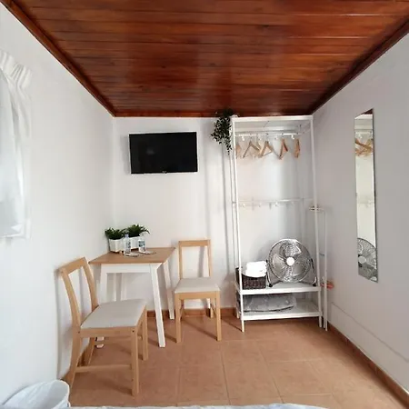 Bed & Breakfast And El Charco Azul *