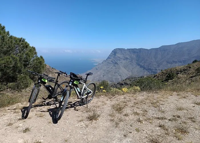 And El Charco Azul *