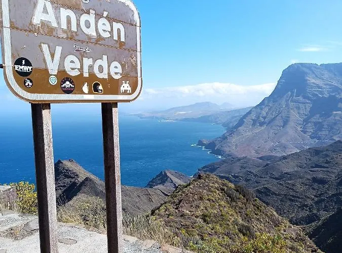 Bed & Breakfast And El Charco Azul El Risco